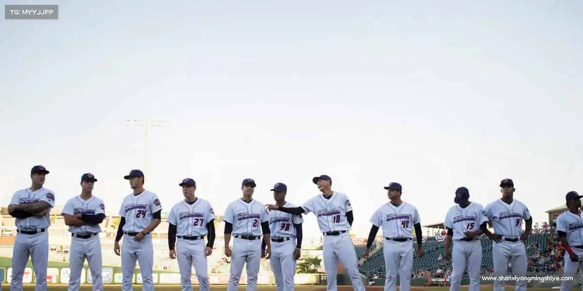 DB视讯🧗♂️攀登高峰,头顶的天空永远更高更远!